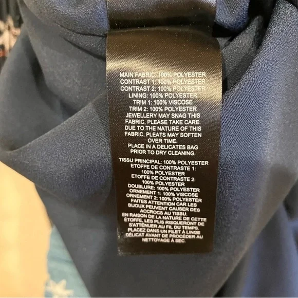 Self Portrait Women's Tiered Star Satin Printed Midi
Dress Navy Floral - Picture 11 of 11